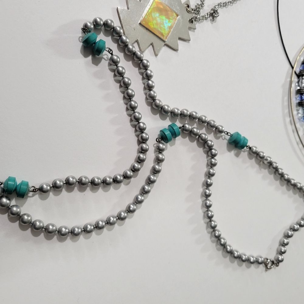 Bundle of necklaces‎ - Picture 8 of 8